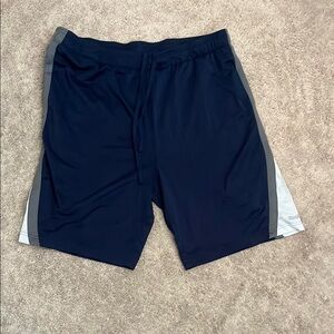 Size 2XL Reebok Men's Navy and Gray Athletic Shorts
